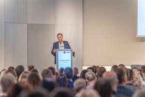 Begrüßung durch den stellvertretenden Direktor des Bundeskriminalamtes Paul Marouschek