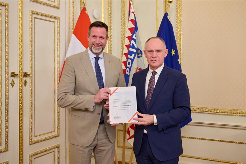 Innenminister Gerhard Karner und BK Direktor Andreas Holzer