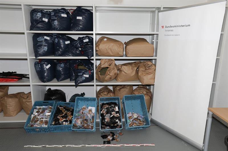 Suchtmittel im Wert von rund 2 Millionen Euro konnten sichergestellt werden.